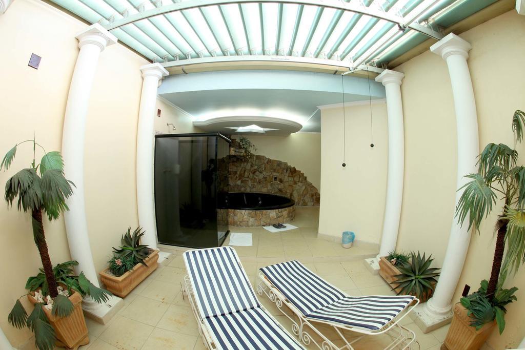 Hotel & Motel Le Baron (Adults Only) Pôrto Ferreira Zimmer foto
